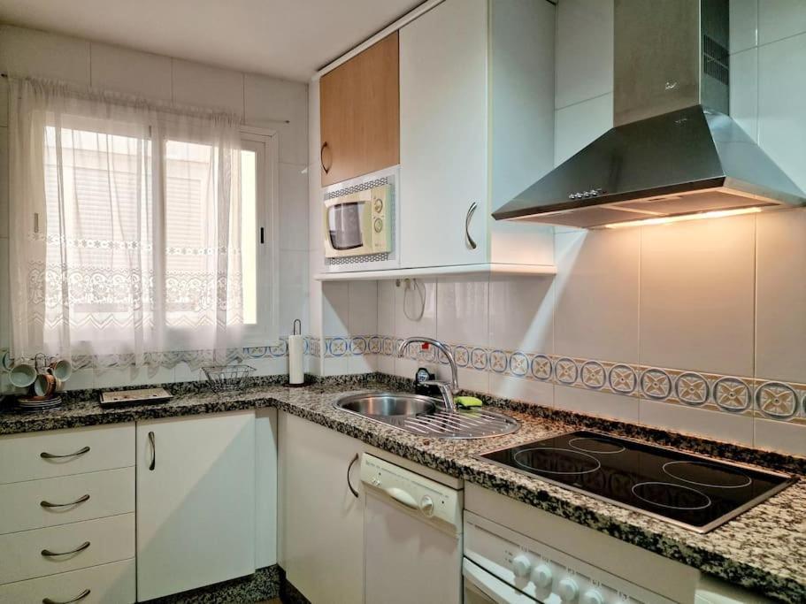 Alcantara Tower 2 Bedrooms Фуэнхирола Экстерьер фото